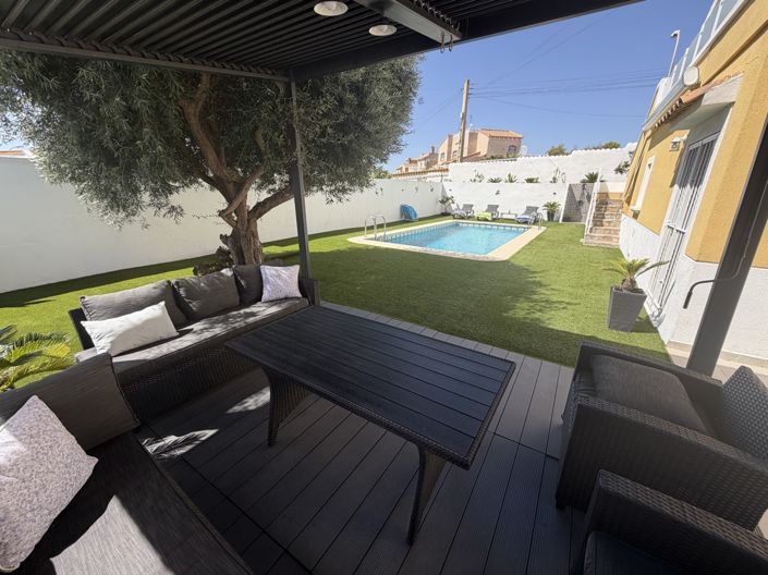 Image No.38-3 Bed Villa for sale