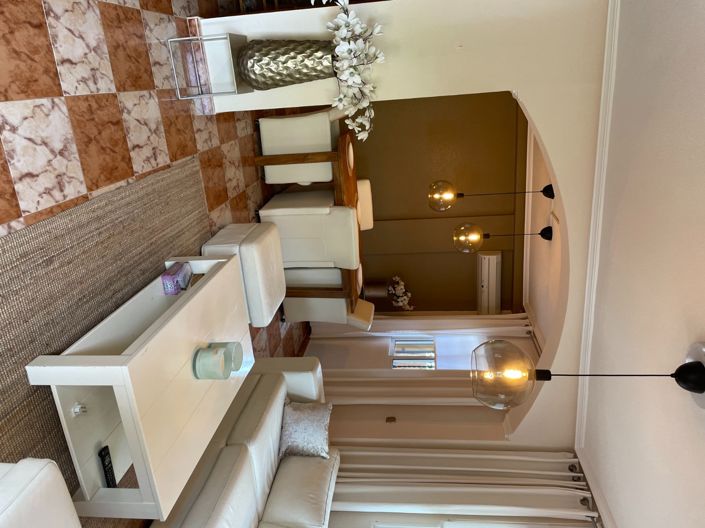 Image No.10-2 Bed Villa for sale