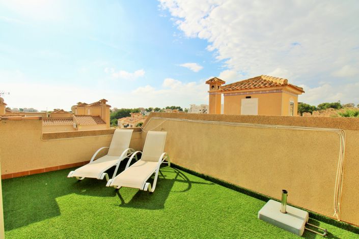 Image No.24-2 Bed Townhouse for sale