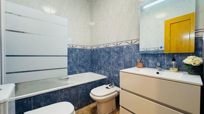 Image No.10-3 Bed Apartment for sale