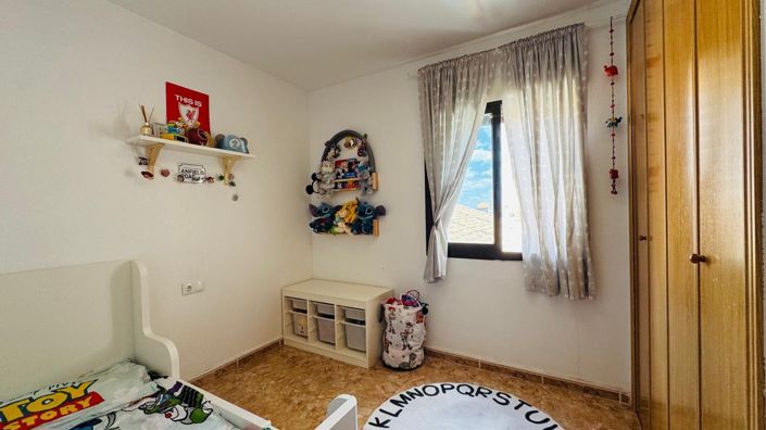 Image No.14-3 Bed Apartment for sale