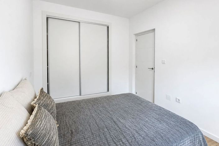 Image No.7-3 Bed Townhouse for sale