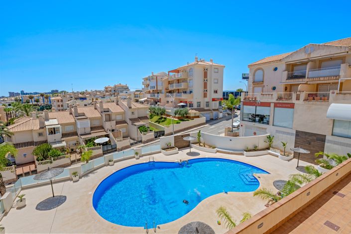 Image No.36-3 Bed Apartment for sale