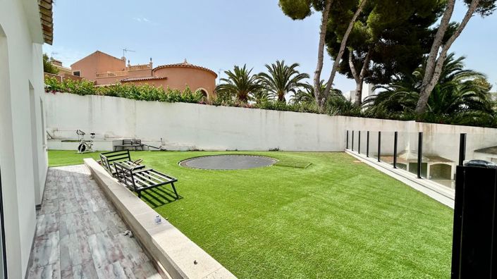 Image No.35-6 Bed Villa for sale