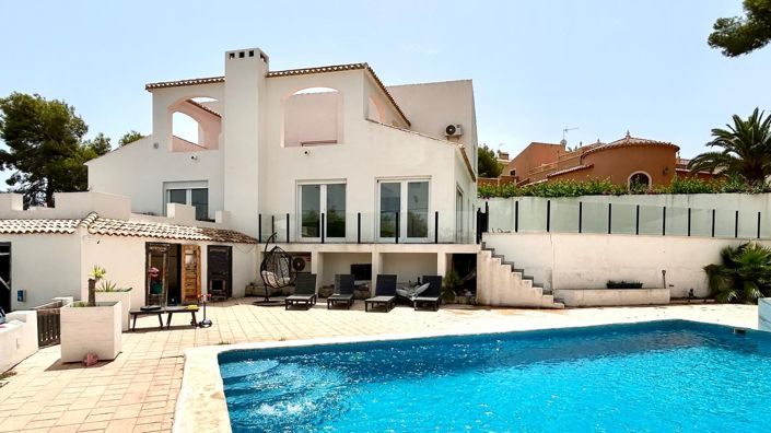 Image No.42-6 Bed Villa for sale
