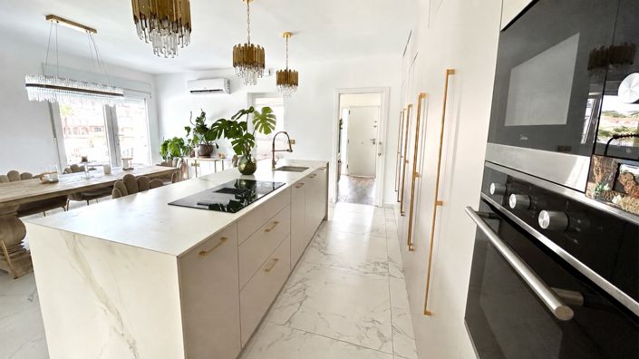 Image No.7-6 Bed Villa for sale