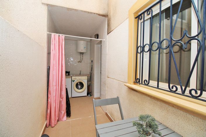 Image No.13-Appartement de 2 chambres à vendre à Punta Prima