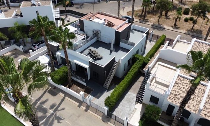 Image No.5-2 Bed Villa for sale