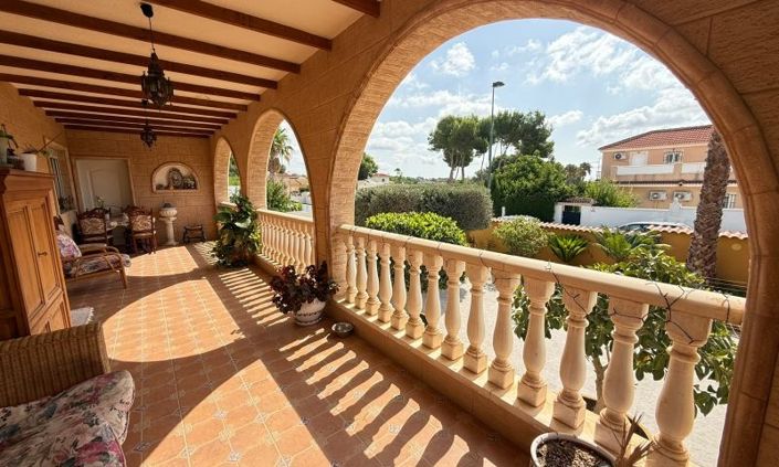 Image No.25-Villa de 5 chambres à vendre à Pinar de Campoverde