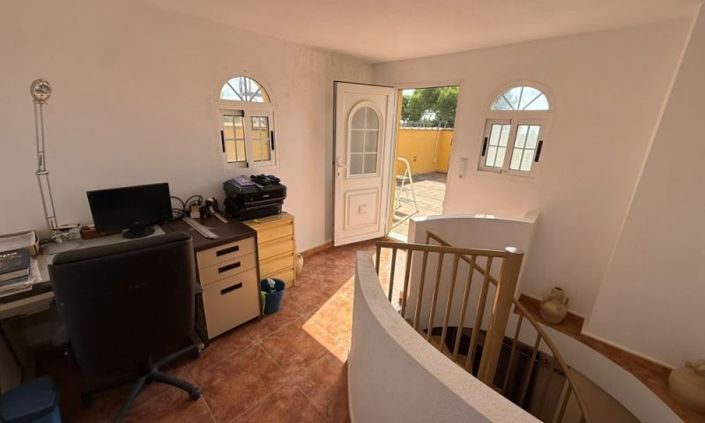 Image No.34-5 Bed Villa for sale