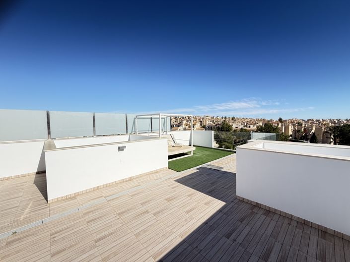 Image No.26-4 Bed Villa for sale