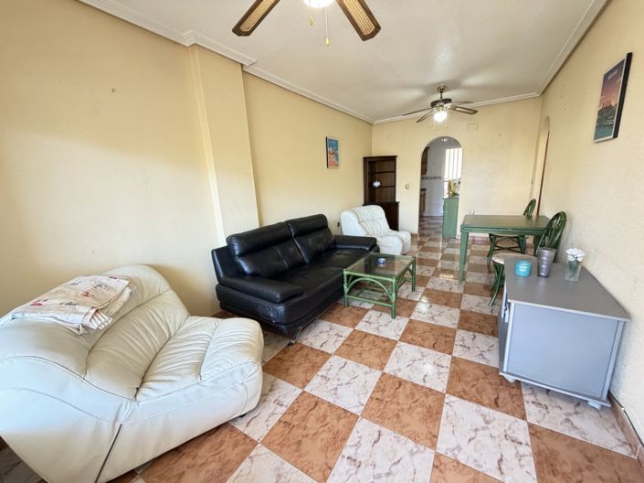 Image No.3-Appartement de 2 chambres à vendre à Villamartin