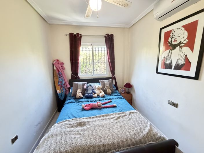 Image No.18-4 Bed Villa for sale