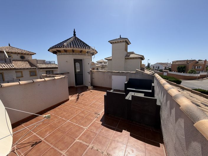 Image No.25-4 Bed Villa for sale