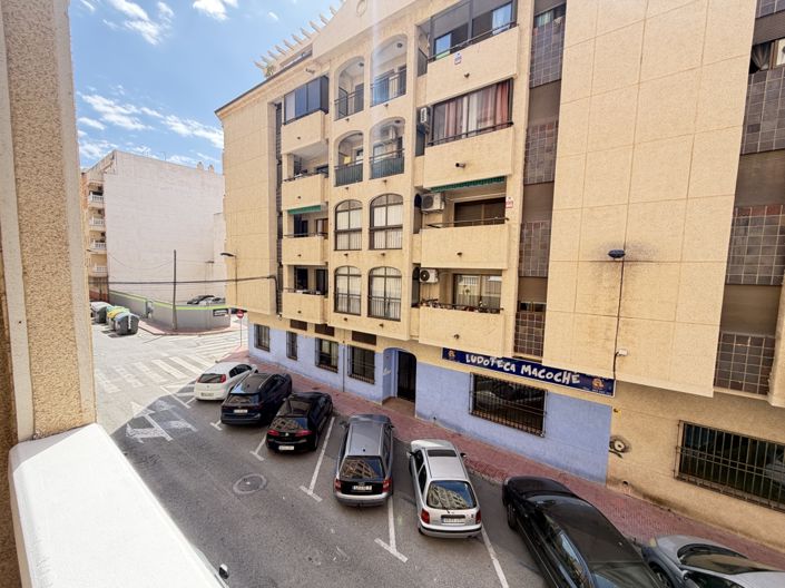 Image No.9-Appartement de 2 chambres à vendre à Torrevieja