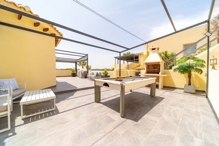 Image No.20-3 Bed Villa for sale