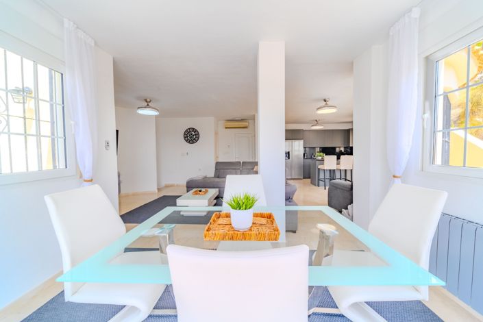Image No.32-3 Bed Villa for sale