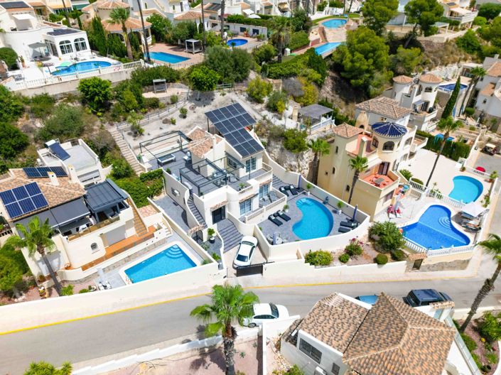 Image No.49-3 Bed Villa for sale
