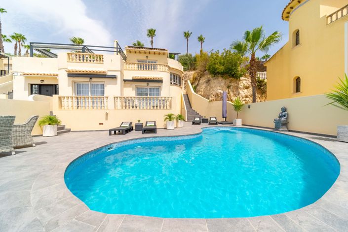 Image No.5-3 Bed Villa for sale