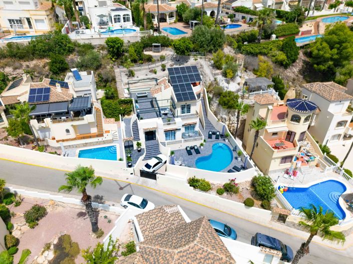 Image No.50-3 Bed Villa for sale