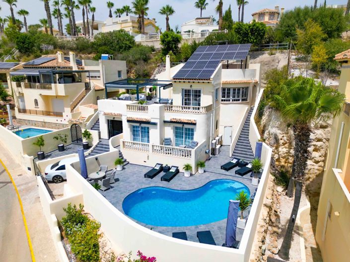 Image No.52-3 Bed Villa for sale