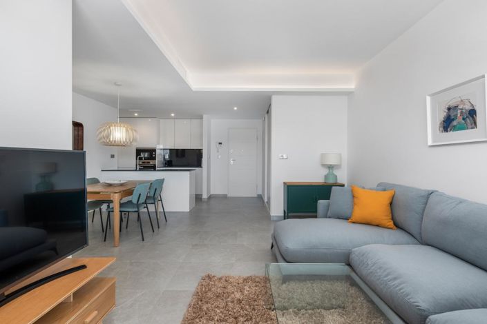 Image No.20-2 Bed Apartment for sale