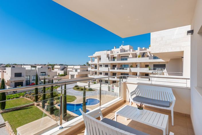Image No.22-2 Bed Apartment for sale