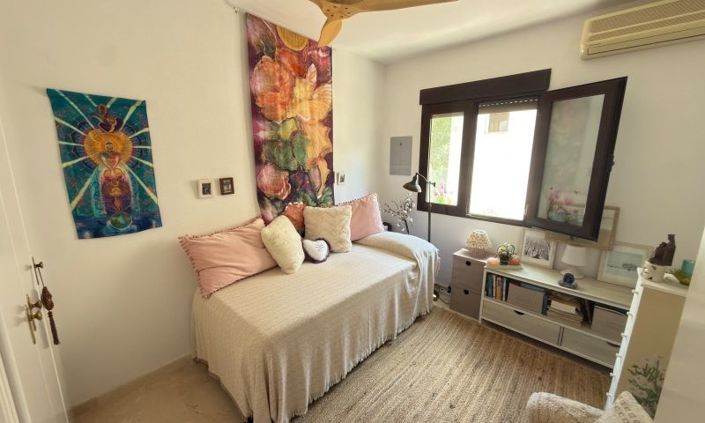Image No.37-3 Bed Apartment for sale