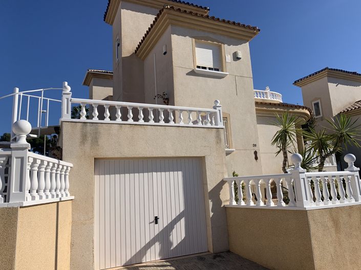 Image No.2-Villa de 3 chambres à vendre à Villamartin