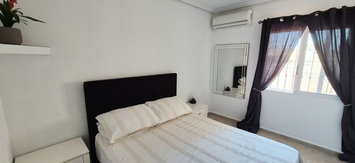 Image No.33-3 Bed Villa for sale