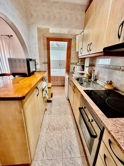 Image No.12-3 Bed Townhouse for sale