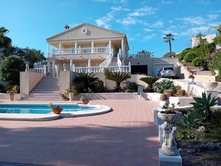 Image No.28-3 Bed Villa for sale
