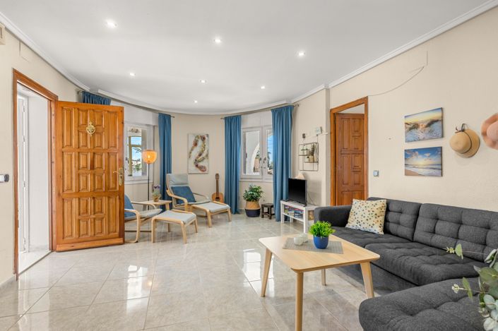 Image No.3-Villa de 5 chambres à vendre à Ciudad Quesada