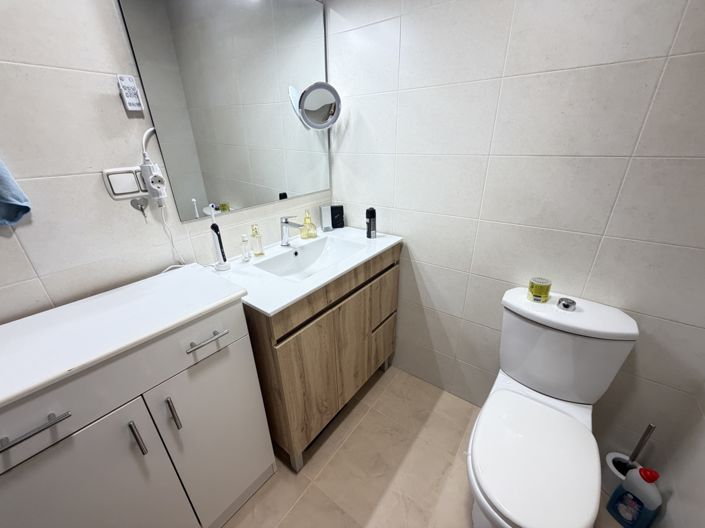 Image No.14-2 Bed Apartment for sale