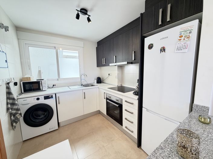 Image No.7-2 Bed Apartment for sale