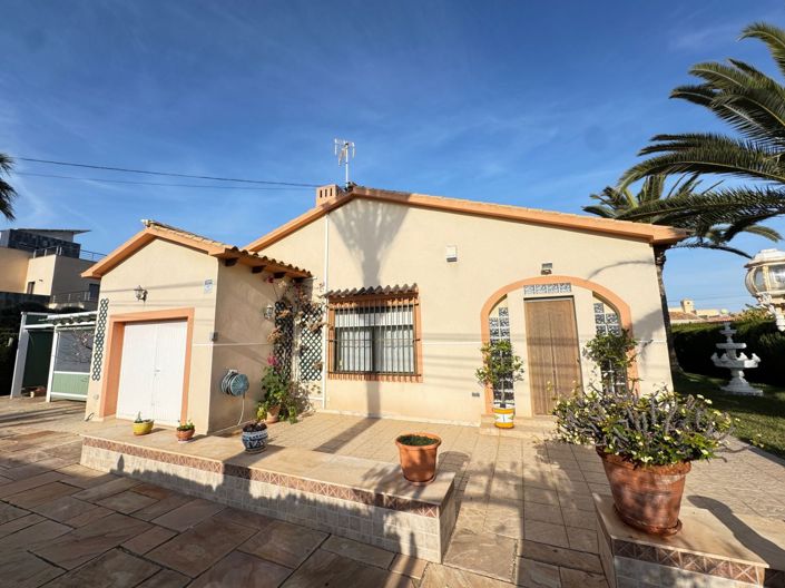 Image No.20-3 Bed Villa for sale