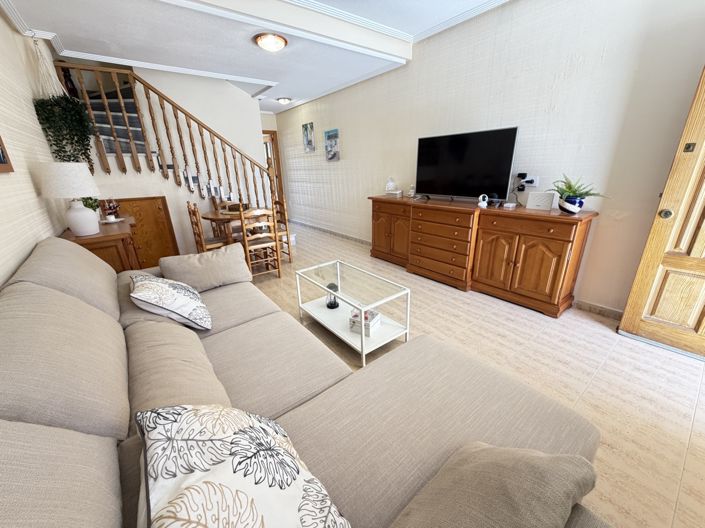 Image No.4-3 Bed Townhouse for sale