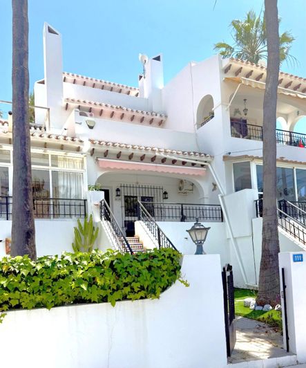 Image No.2-3 Bed Townhouse for sale