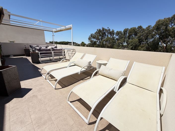 Image No.24-4 Bed Villa for sale