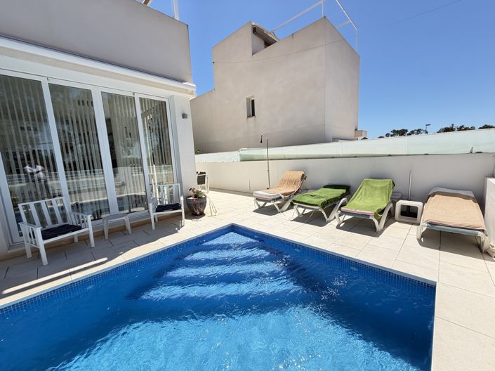 Image No.34-4 Bed Villa for sale