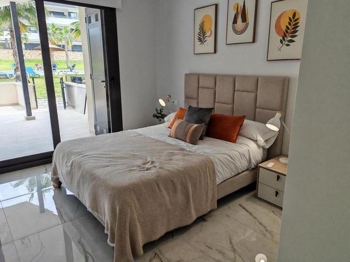 Image No.11-2 Bed Apartment for sale