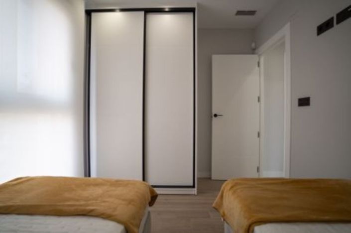 Image No.38-3 Bed Apartment for sale