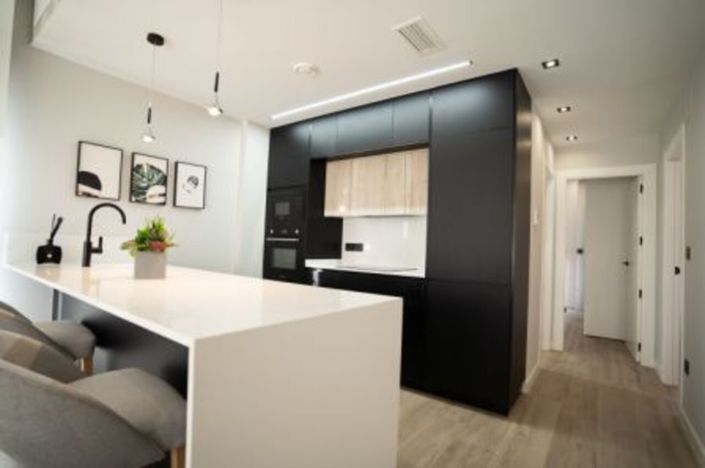 Image No.5-3 Bed Apartment for sale