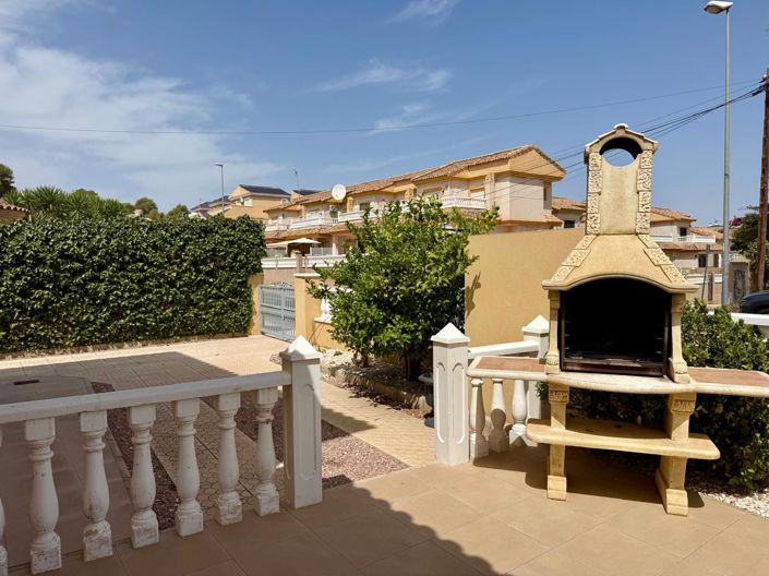 Image No.6-Villa de 3 chambres à vendre à Orihuela Costa