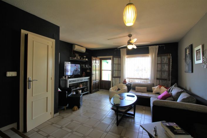 Image No.3-3 Bed Townhouse for sale