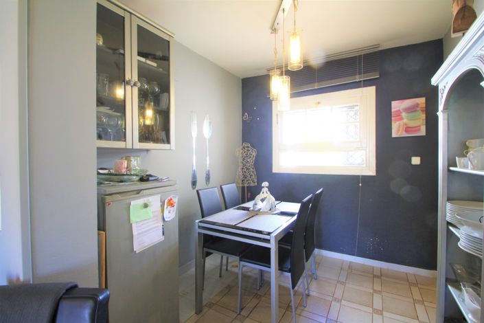Image No.4-3 Bed Townhouse for sale