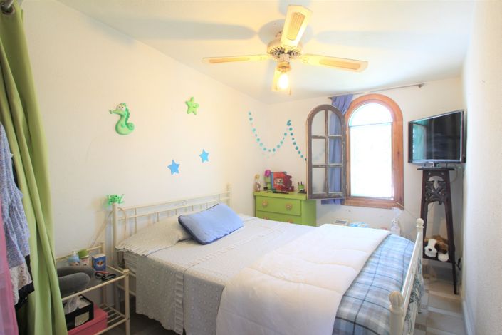 Image No.8-3 Bed Townhouse for sale