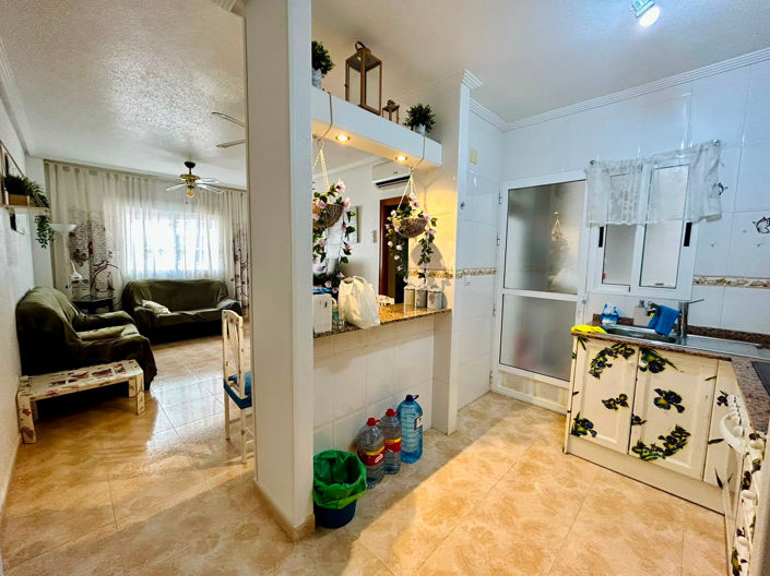 Image No.16-2 Bed Apartment for sale