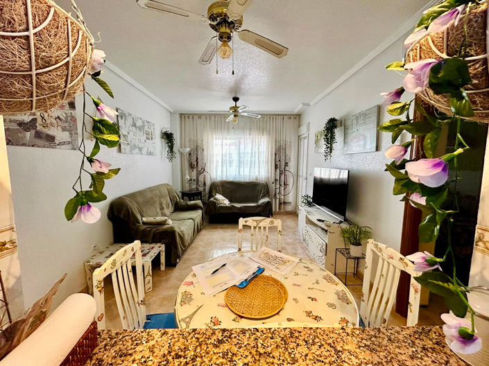Image No.18-2 Bed Apartment for sale