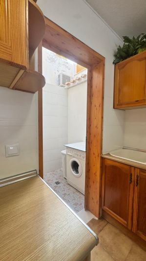 Image No.31-2 Bed Townhouse for sale